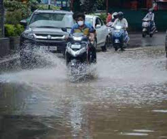 उत्तराखंड में आफत बनकर बरस रही ‘बारिश,पढ़िए पूरी खबर