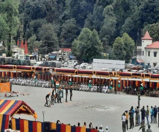 डोगरा रेजीमेंट के जवानों साहस और शौर्य का प्रदर्शन कर राष्ट्रभक्ति व अनुशासन का दिया संदेश