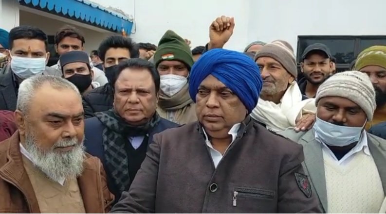 उत्तराखंड में कांग्रेस को बड़ा झटका,पूर्व विधायक नारायण पालने ने थामा BSP का दामन