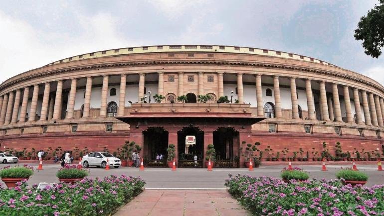 बजट सत्र से पहले संसद में फूटा कोरोना बम, सभापति नायडू समेत अब तक 875 कर्मचारी संक्रमित