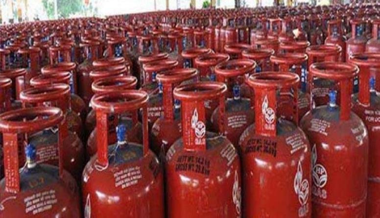आपकी जेब पर महंगाई की एक और मार,बढ़ी कमर्शियल LPG की कीमतें
