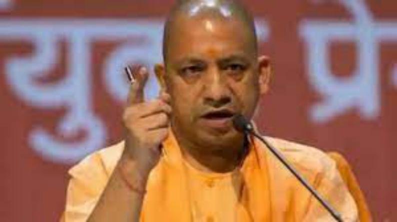 मुख्यमंत्री योगी आदित्यनाथ ने माध्यमिक शिक्षा का स्कूल चलो अभियान शुरु न होने पर जताई नाराजगरी