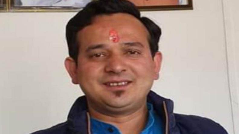 पेपर लीक व नकल करवाने के सरगना हाकम सिंह रावत को देर रात एसटीएफ की टीम देहरादून लेकर पहुंचीं, चल रही पूछताछ