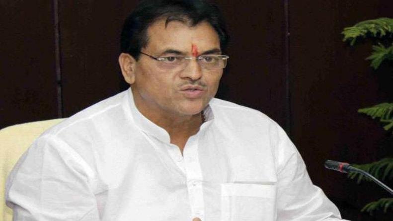 वित्त मंत्री प्रेमचंद अग्रवाल के पुत्र को जारी किए गए अनापत्ति प्रमाण पत्र मामले में सिस्टम में बैठे लोग बैकफुट पर आए