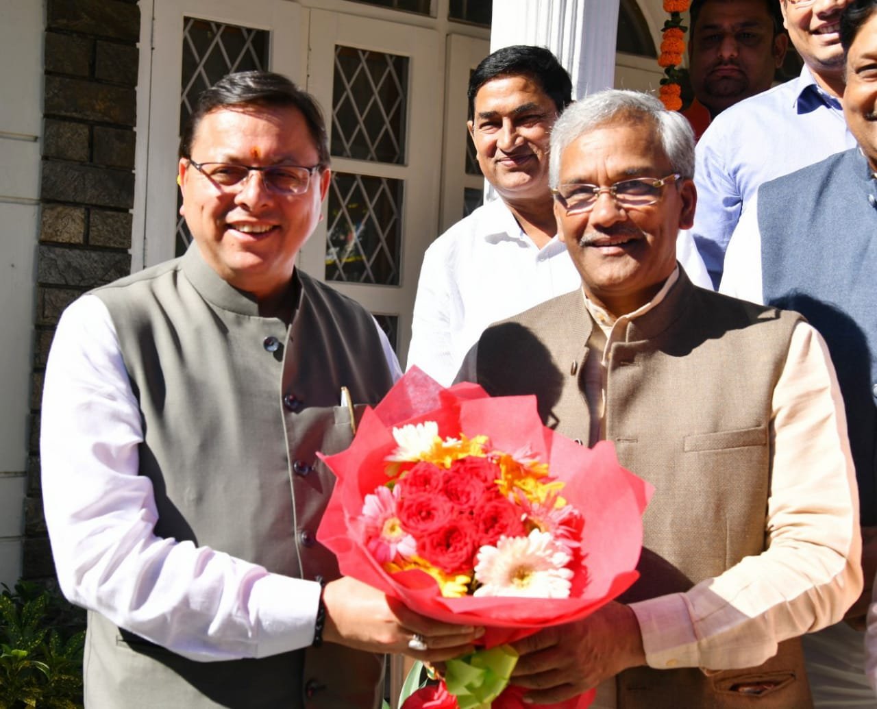 पुष्कर सिंह धामी ने पूर्व सीएम, महाराष्ट्र के राज्यपाल को दीपावली की दी बधाई