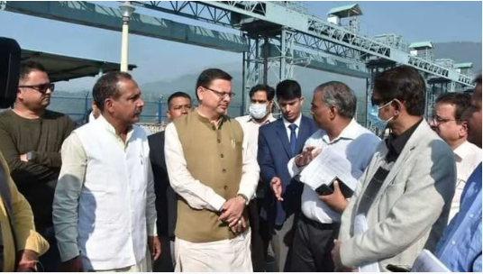 धामी ने डाकपत्थर कंट्रोल रूम का किया निरीक्षण