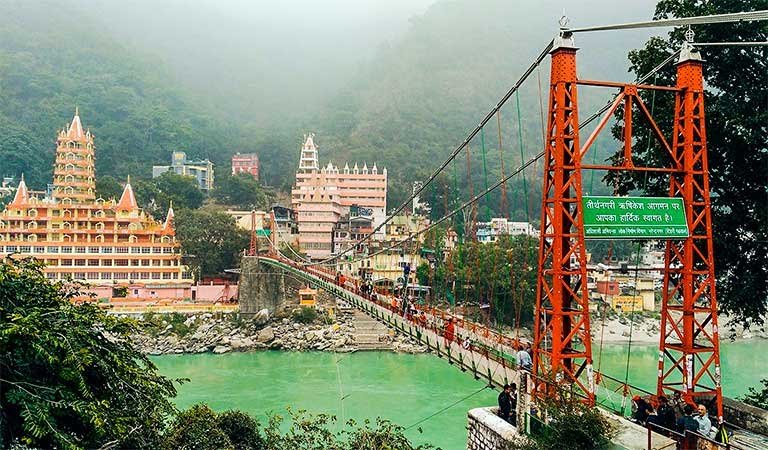 गुजरात हादसे के बाद लक्ष्मण झूला समेत सभी जिलों में झूला पुलों की जांच के निर्देश