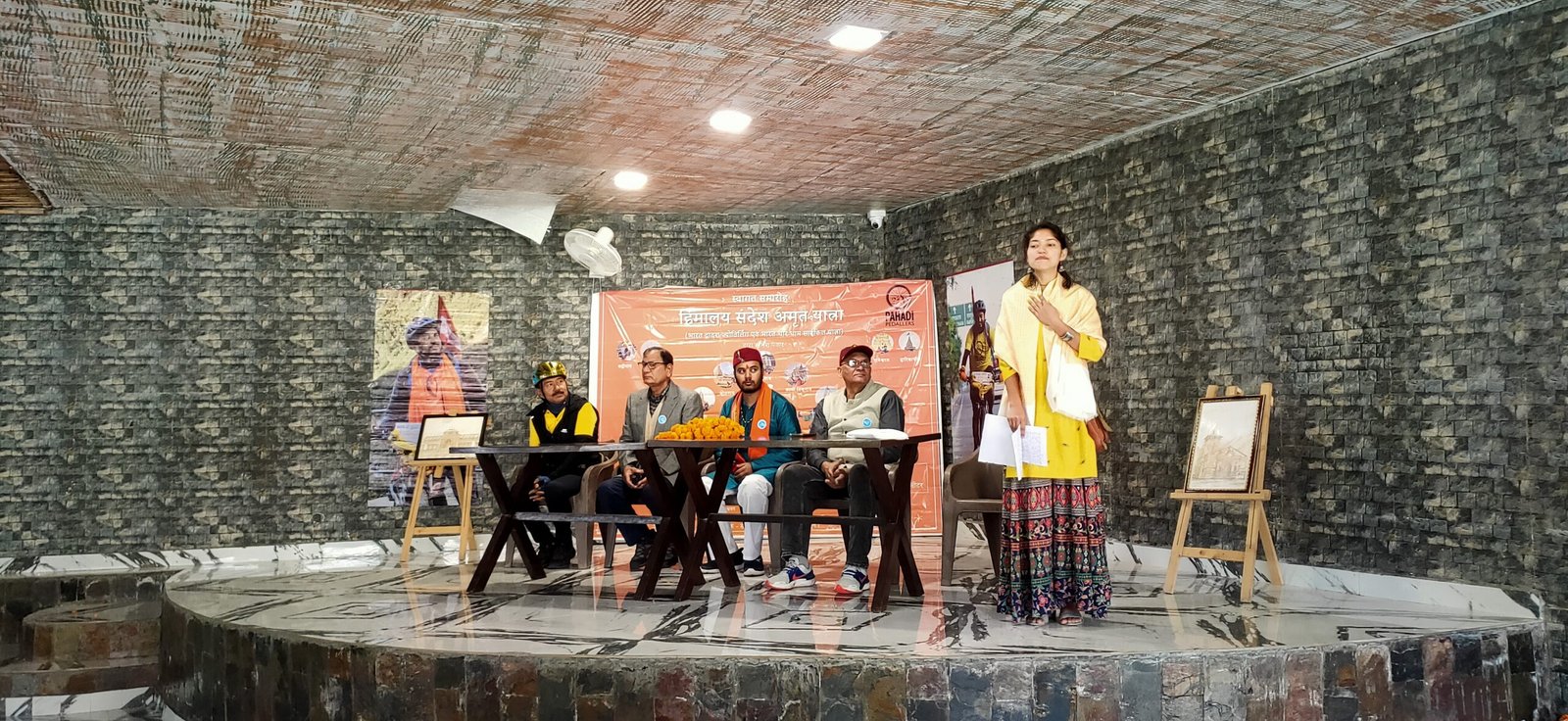 हिमालय संदेश अमृत यात्रा (द्वादश ज्योतिर्लिंग एवं भारत चार धाम) पूरी कर वापस पहुंचे सोमेश पंवार