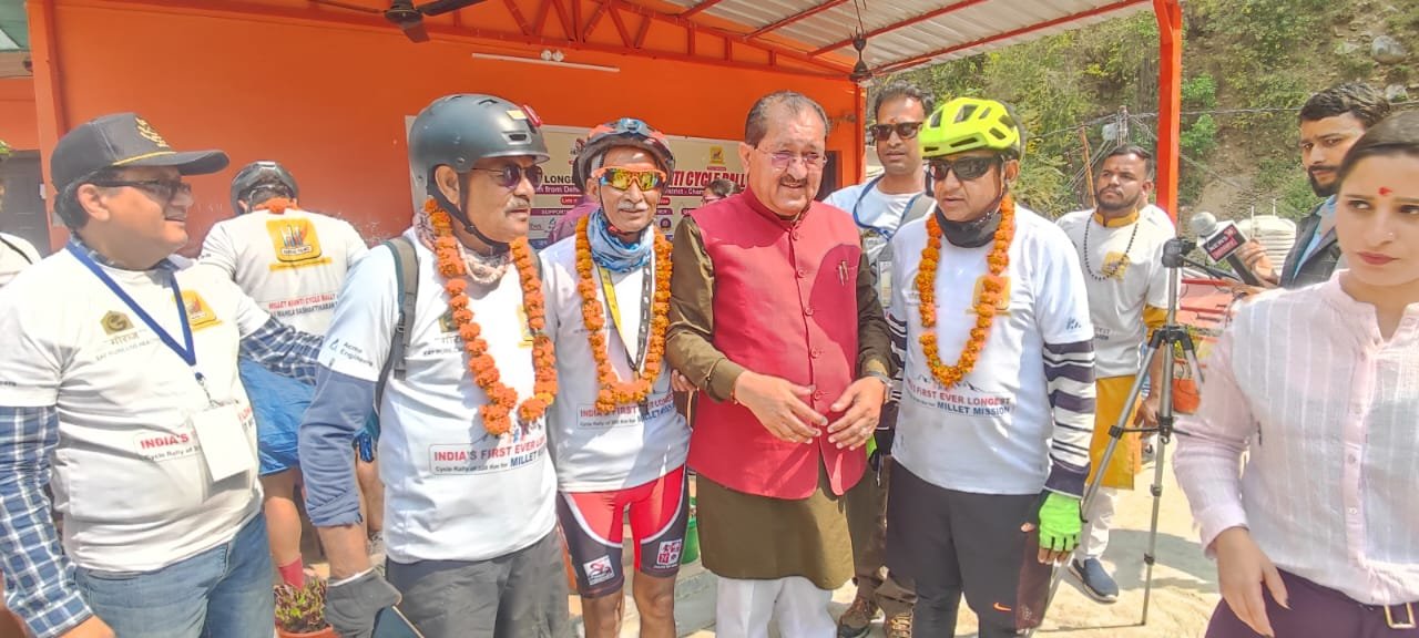 पहाड़ में नई उम्मीद जगाती मिलेट क्रांति साइकिल रैली का दूसरा दिन