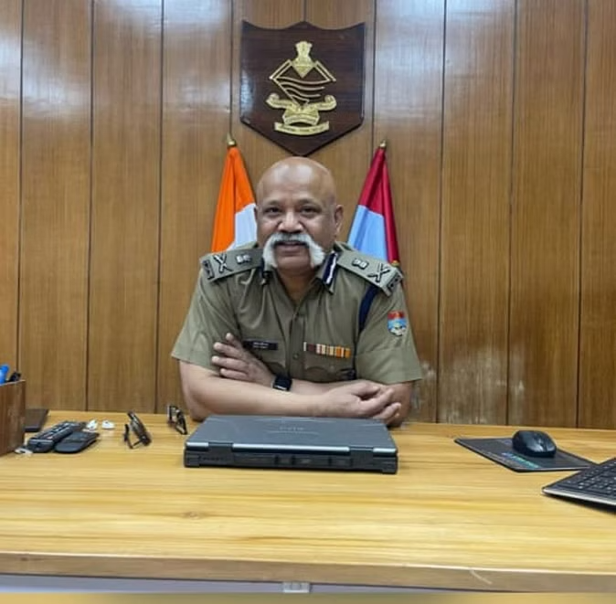 आईपीएस अमित सिन्हा बने विशेष प्रमुख सचिव खेल एवं युवा कल्याण