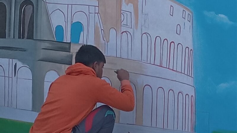 शहर भर में सौंदर्यकरण और पेंटिंग्स के किया जा रहे हैं काम