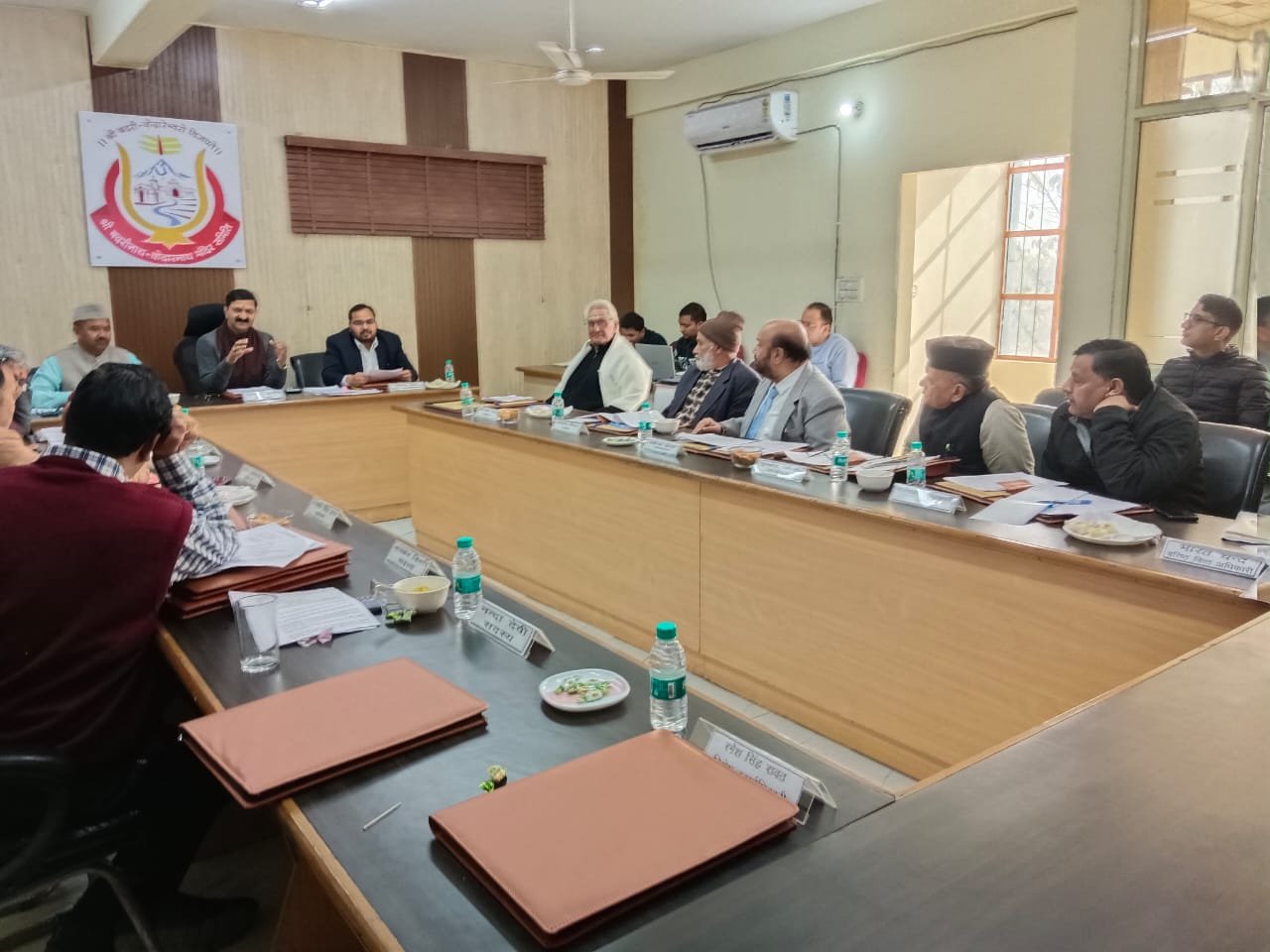 बदरीनाथ-केदारनाथ मंदिर समिति बोर्ड बैठक संपन्न, लिए कई फैसले