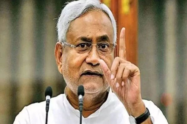 Bihar News: CM नीतीश कुमार को धमकी देने वाला गिरफ्तार, कहा "BJP से अलग हो जाएं, वर्ना बम से उड़ा देंगे"