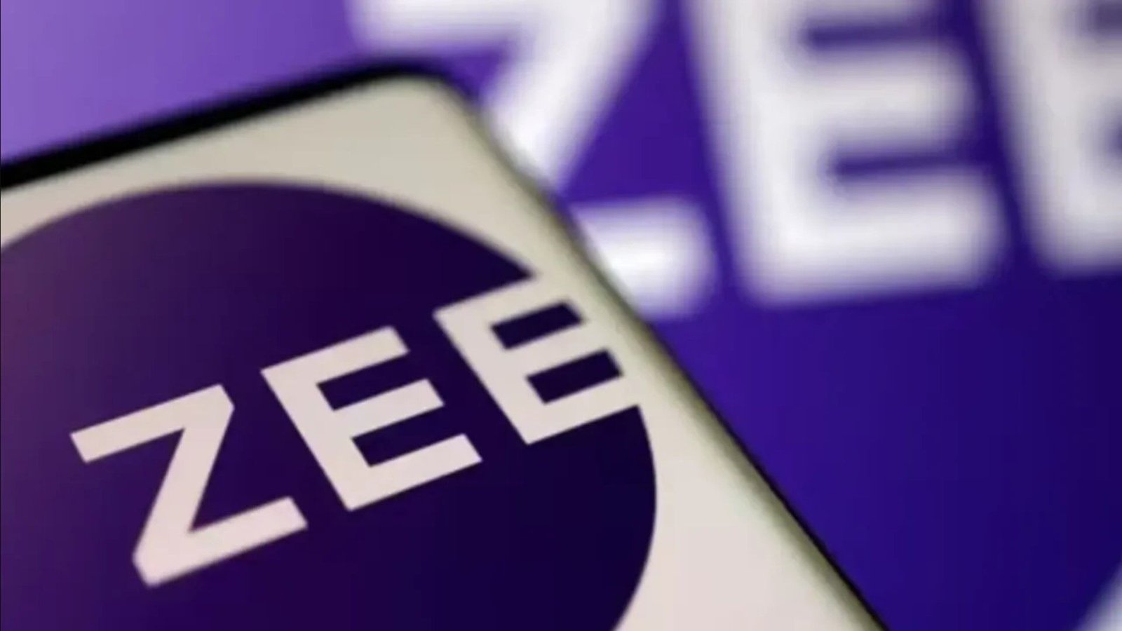 Zee SEBI Latest News: सेबी ने जी एंटरटेनमेंट के खातों से ₹2,000 करोड़ की हेराफेरी पकड़ी, सुभाष चंद्रा से मांगा स्पष्टीकरण