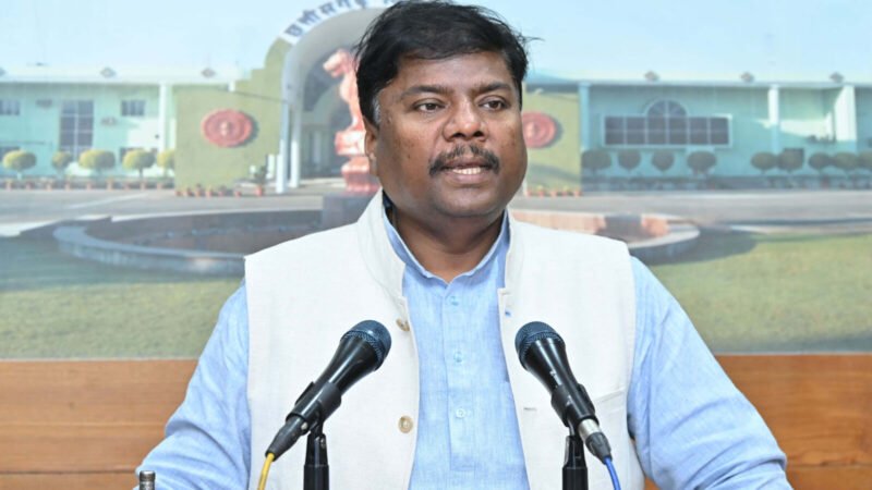 Chhattisgarh News: प्रदेश में इको-टूरिज्म बोर्ड की होगी स्थापना: मानव-हाथी द्वंद को रोकने ‘मिशन बी’ योजना का होगा 7 जिलों विस्तार