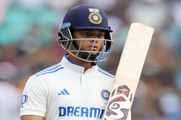 Test Match News : इंग्लैंड को 353 रन पर समेटने के बाद भारत लंच तक 34/1