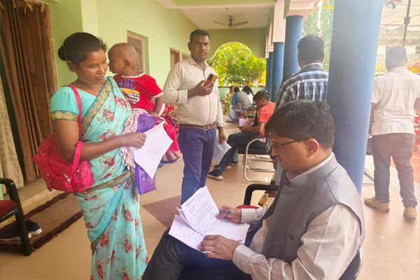 CG News: दो साल के मासूम रेहान का होगा निःशुल्क इलाज, मुख्यमंत्री कैम्प बगिया के निर्देश पर इलाज की पहल…