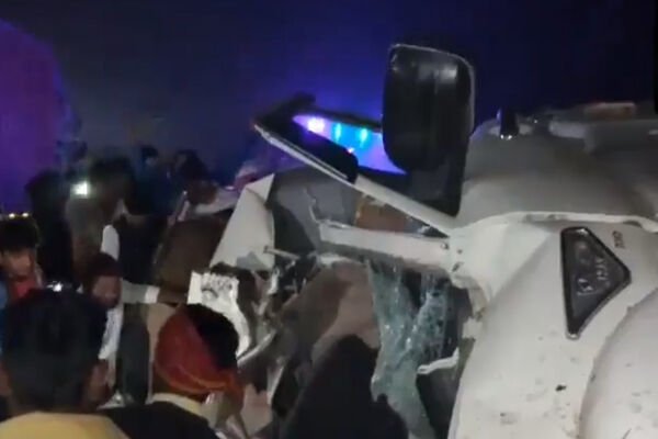 Kaimur Accident News: बिहार के कैमूर में दर्दनाक सड़क हादसा, 9 लोगों की मौके पर मौत