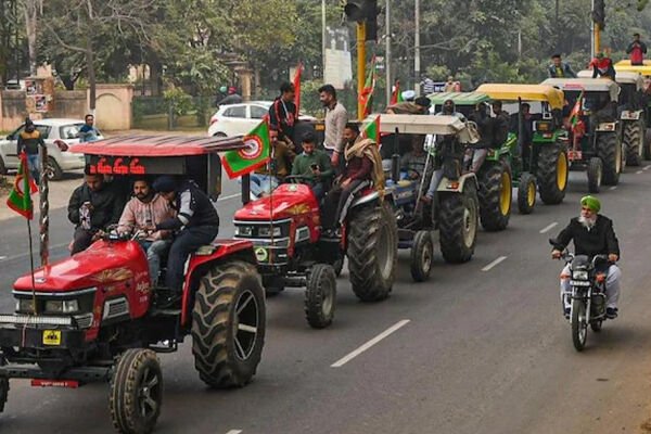 Farmers Protest: आज नोएडा में निकलेगा किसानों का ट्रैक्टर मार्च, ये रास्ते रहेंगे बाधित