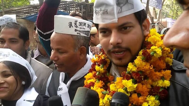 Delhi Doctor Suicide Case: AAP विधायक प्रकाश जारवाल को कोर्ट से बड़ा झटका, आत्महत्या के लिए उकसाने के मामले में दोषी करार