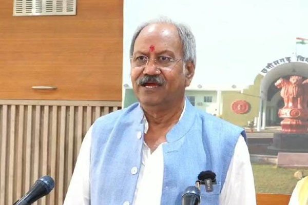 Chhattisgarh News: CG शिक्षकों की भर्ती और प्रमोशन को लेकर मंत्री बृजमोहन का ट्वीट: पढ़ें शिक्षा मंत्री ने 33 हजार शिक्षकों की भर्ती को लेकर क्या कहा…