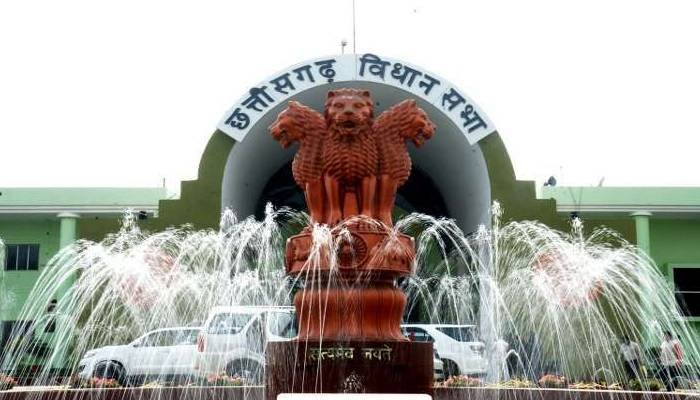 Budget session of Chhattisgarh Assembly: बलौदाबाजार में अवैध प्‍लाटिंग: किसानों को औने-पौने दाम पर बेचनी पड़ रही है जमीन, मंत्री बोले…