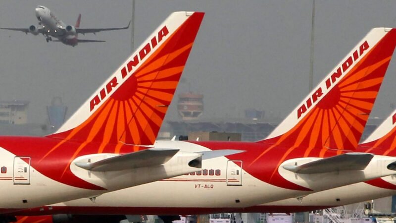Fine On Air India: DGCA ने Air India पर ठोका 30 लाख का जुर्माना, व्हीलचेयर न मिलने पर 80 वर्षीय बुजुर्ग की मौत का है मामला