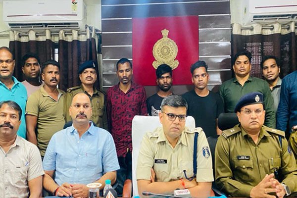 Korba News: छत्तीसगढ़ में खौफनाक वारदात; अपहरणकर्ताओं ने गाड़ी बुक कर ड्रायवर को ही किया किडनैप, फिर पकड़े जाने के डर से बेरहमी से मार डाला…