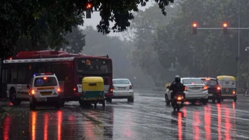 Aaj Ka Mausam 02 March 2024: दिल्ली-NCR में सुबह-सुबह हुई बारिश, जानें अपने शहर में मौसम का हाल