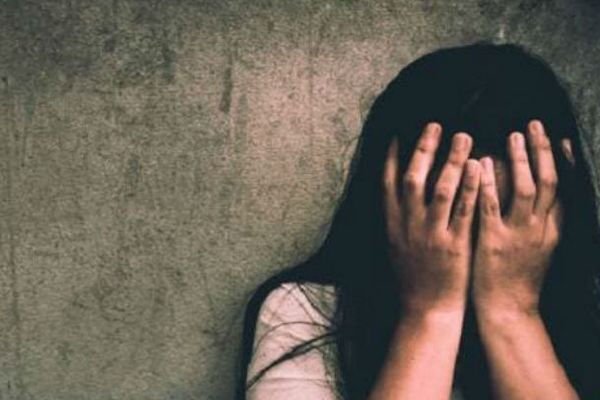 Jharkhand Crime News: भारत घूमने आयी स्पेनिश महिला के साथ सामूहिक दुष्कर्म, 7 से ज्यादा लोगों ने वारदात को दिया अंजाम