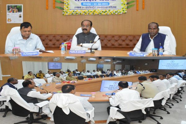 Korba News: डिप्टी CM की अधिकारियों को नसीहत, ऐसा कार्य करें जिससे आपकी पहचान और प्रतिष्ठा बढ़े…