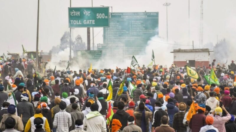 Farmers Protest Updates: दिल्ली कूच की तैयारी में किसान, बॉर्डर पर सुरक्षा के कड़े इंतजाम