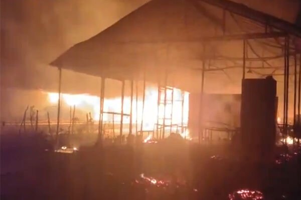 Bijapur Fire News: बीजापुर के आवासीय गर्ल्स पोर्टा केबिन में लगी भीषण आग, एक बच्ची की मौत, 300 छात्राओं को किया गया रेस्क्यू
