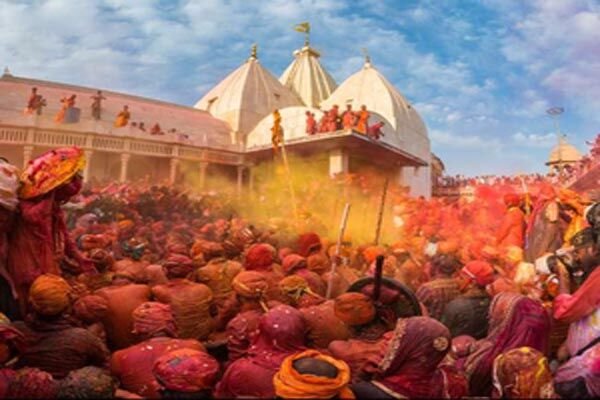Uttar Pradesh News : इस बार और बड़ी और भव्य होगी मथुरा, वृंदावन की होली
