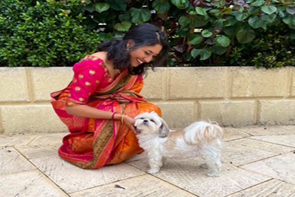 ऑस्ट्रेलिया में भारतीय महिला डॉक्टर की मौत, पहाड़ी पर चढ़ते वक्त गिरा कैमरा, उठाने के चक्कर में खुद भी घाटी में गिरी…