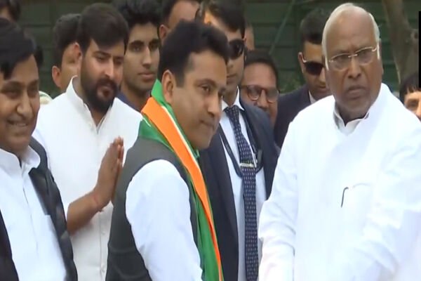 Rahul Kaswan News: राजस्थान में भाजपा को झटका, चूरू सांसद राहुल कस्वां कांग्रेस में हुए शामिल