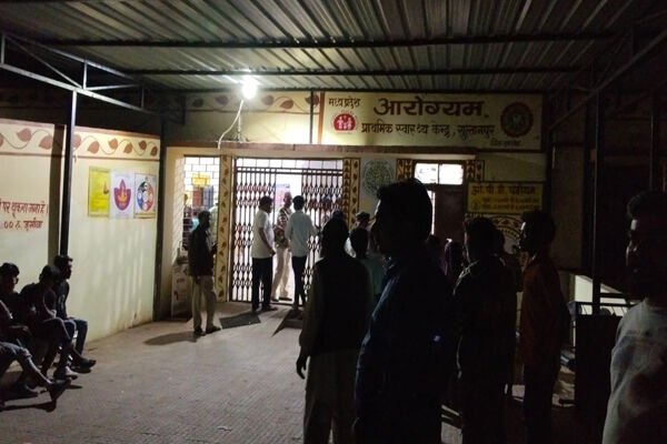 Raisen Accident News: रायसेन में दर्दनाक हादसा, सड़क पर नाच रहे बारातियों को डंपर ने कुचला, 6 की मौत, कई घायल