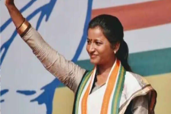 ED Raid in Jharkhand: कांग्रेस विधायक अंबा प्रसाद के आवास पर ED का छापा, 12 से ज्यादा ठिकानों पर रेड