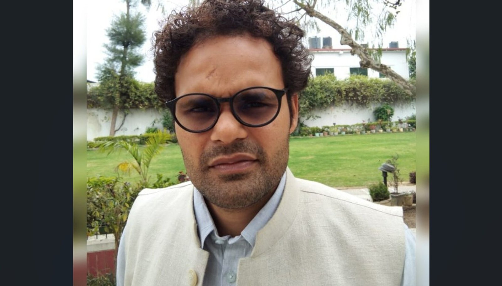 रितेश पांडे की जीवनी : Ritesh Pandey Biography Hindi