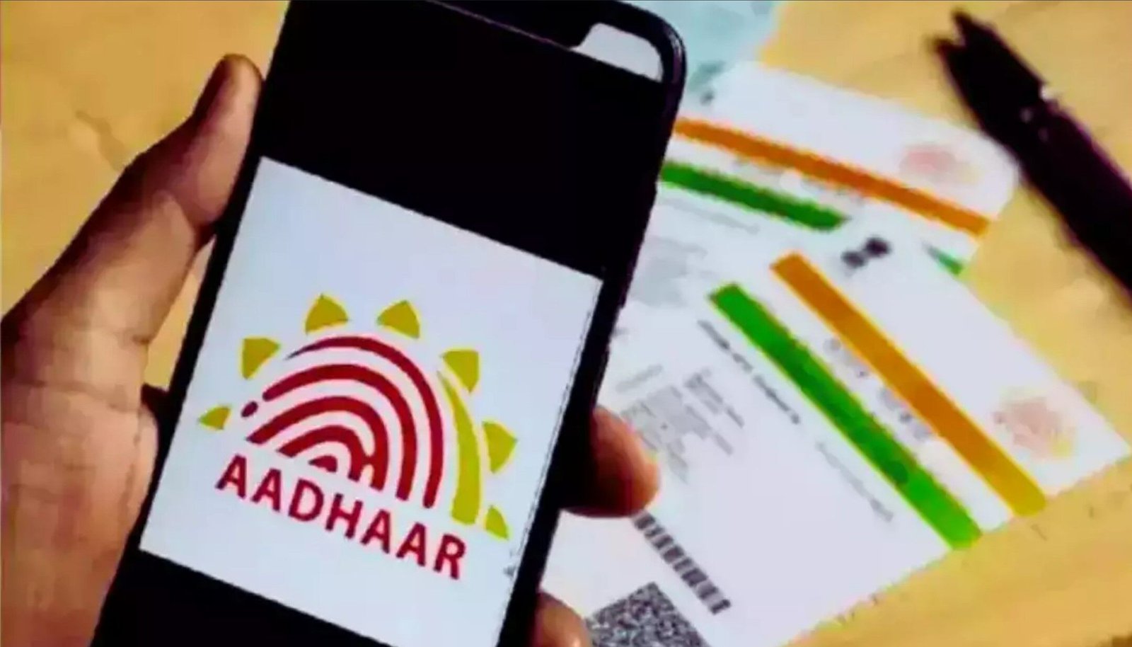 Aadhaar Card Update: सरकार ने दी बड़ी राहत, अब जून तक फ्री में आधार कार्ड करा सकेंगे अपडेट