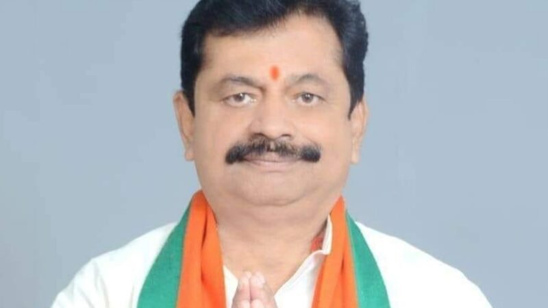 विजय कुमार दूबे की जीवनी : Vijay Kumar Dubey Biography Hindi