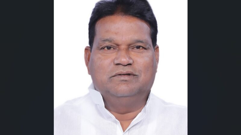 रविन्द्र कुशवाहा यादव की जीवनी : Ravindra Kushawaha Biography Hindi