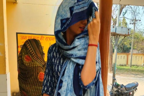 Firozabad News: CMO ने SDM कृति राज के दावे को किया ख़ारिज, बोले "अस्पताल में दवा एक्सापयर नहीं थी"