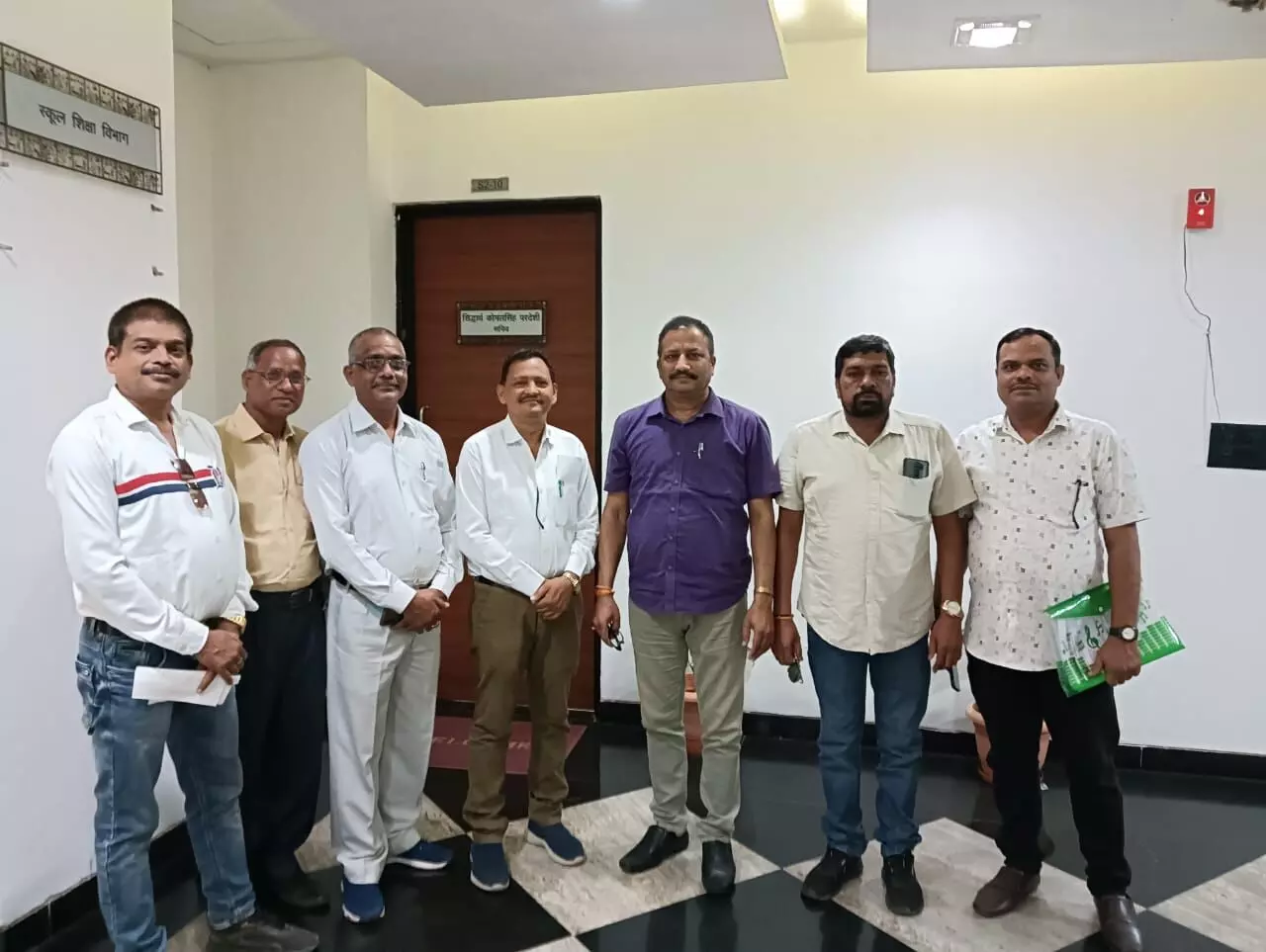 छत्तीसगढ़ में भी स्थानीय निकाय की सेवा को MP की तरह पेंशन योग्य सेवा मान्य करने की मांग, स्कूल शिक्षा विभाग से मिला टीचर्स एसोसिएशन…