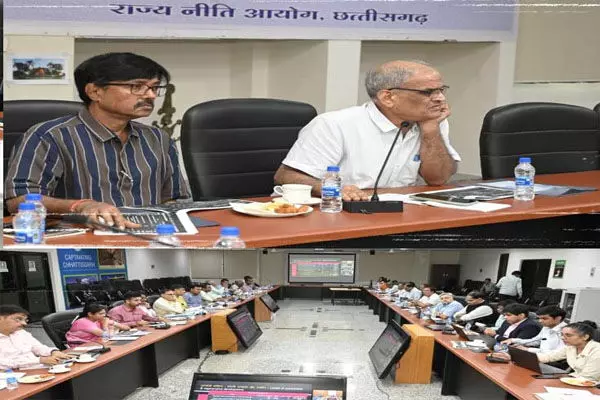 Raipur News: ’अमृतकाल: छत्तीसगढ़ विजन 2047’ डॉक्यूमेंट तैयार करने वर्किंग ग्रुप के अधिकारियों की द्वितीय बैठक संपन्न