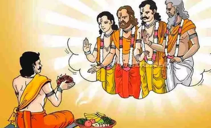 Pitra happy or angry :  हमारे दैनिक जीवन में दिखता है पितर खुश हैं या नाराज, आइये जानें इस अमावस्या कैसे करें पितरों को खुश