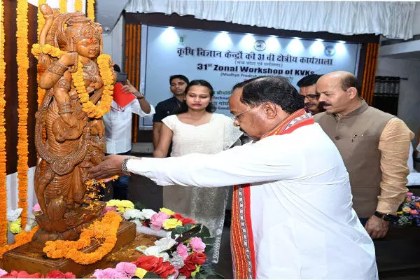 Raipur News: कृषि के विकास में वैज्ञानिकों का महत्वपूर्ण योगदान: मंत्री रामविचार नेताम