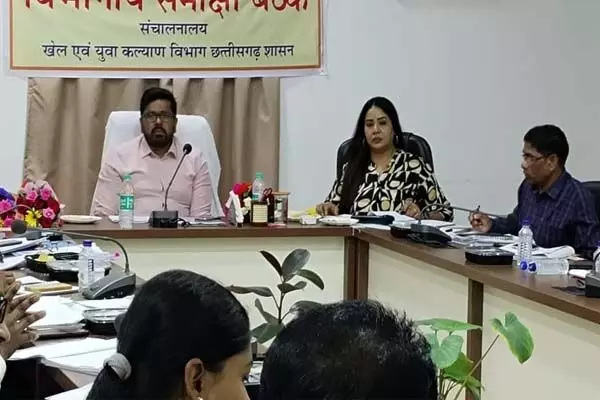 Chhattisgarh News: राजीव युवा मितान योजना का सरकार ने मांगा हिसाब: विभागीय सचिव ने 10 जुलाई तक तलब की रिपोर्ट, 4 जिलों के सहायक संचालक को नोटिस