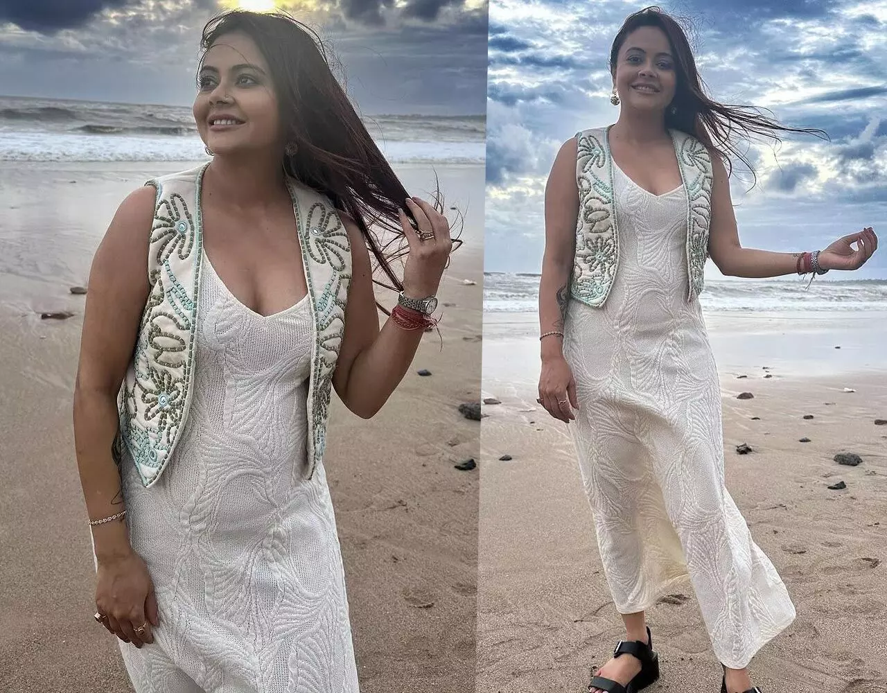 Devoleena Bhattacharjee Pregnant: प्रेग्नेंट है कोकिला की 'गोपी बहू'!…बेबी बंप के साथ देवोलीना भट्टाचार्जी ने समुद्र वाली तस्वीरें की शेयर, देखिए…