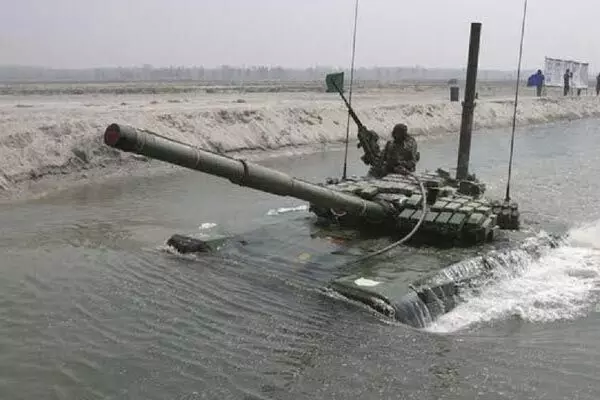 Ladakh Tank Accident News: लद्दाख में जेसीओ समेत 5 जवान शहीद, नदी पार करते समय हुआ हादसा, रक्षा मंत्री ने जताया दुख
